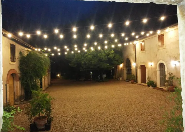 Agriturismo Della Pieve Farm stay *