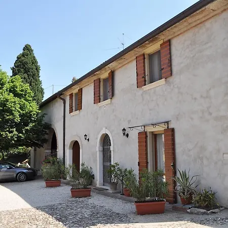 مزرعة للإقامة Della Pieve
